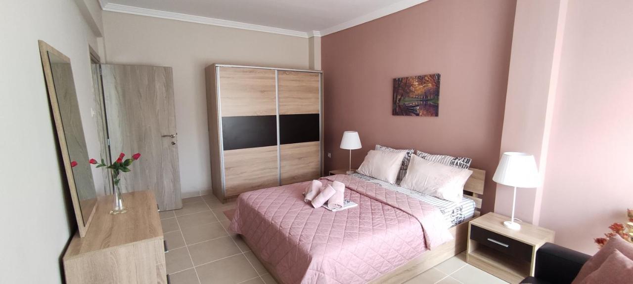 Seaside Apartments Nea Iraklia Exterior photo